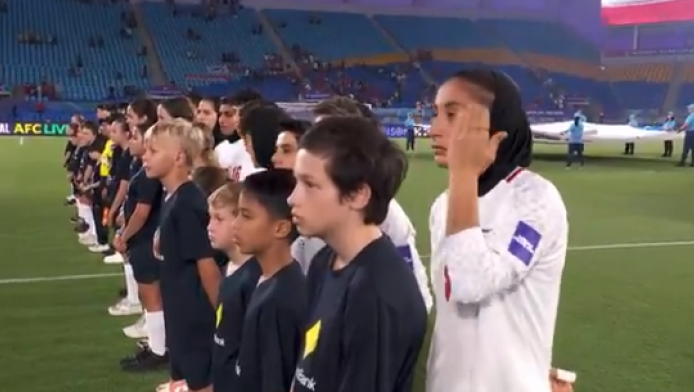 Οι Ιρανές παίκτριες δεν τραγούδησαν τον εθνικό ύμνο (ΒΙΝΤΕΟ)