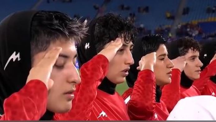 Ιρανικά ΜΜΕ ζητούν την εκτέλεση των παικτριών (BINTEO)