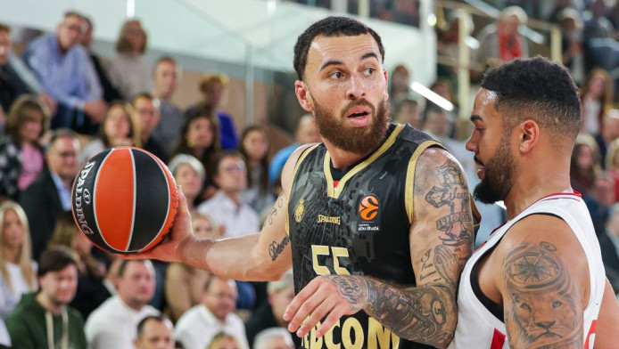 "Κράξιμο" σε Τζέιμς! - "Δεν έχει τίτλο, δεν θα κατακτήσει τίποτα"