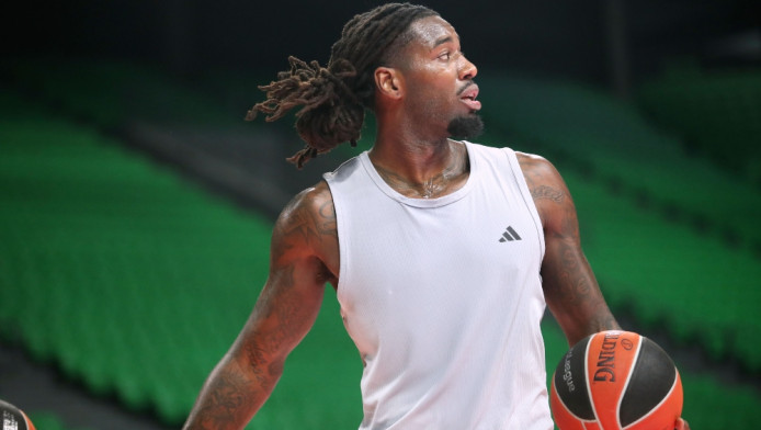 Η εκτίμηση Πετρίδη για το αν θα είναι στην 12άδα του ΠΑΟ ο Λεσόρ