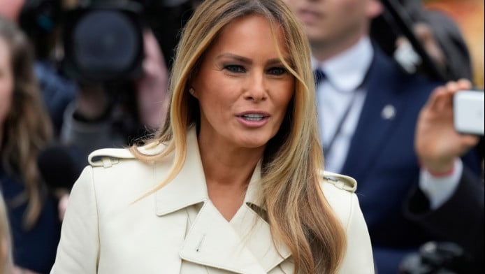 Πώς ο Έλληνας πρέσβης στην Ουάσινγκτον διόρθωσε το "Μακεδονία" της Μελάνια