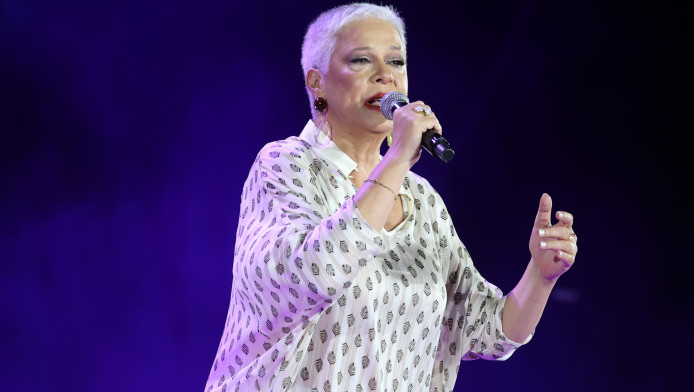 Μελίνα Κανά: Το σοβαρό πρόβλημα υγείας και η αποχή από το τραγούδι