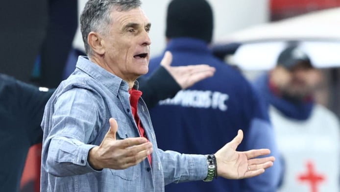 "Πρέπει να αλλάξει για να πάρει πρωτάθλημα ο Ολυμπιακός! Μας μάθανε κόουτς"