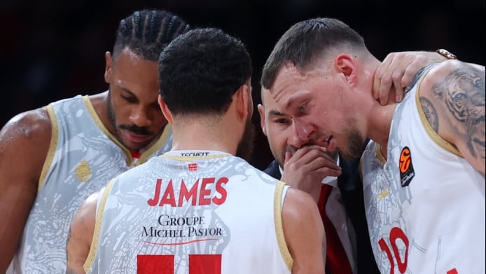 Επικός Τζέιμς για Σπανούλη στο "Χ": "Ψέματα..." (ΦΩΤΟ)