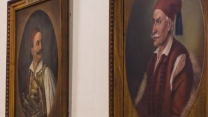 Μακάβριο έκθεμα στο κέντρο της Αθήνας