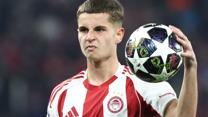 Σπάει το "φράγμα" των 50 εκατομμυρίων ευρώ ο Μουζακίτης! (ΦΩΤΟ)