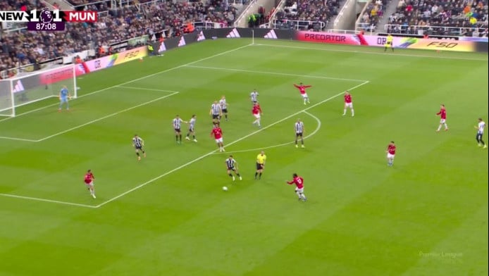 Ψυχωμένη η Νιούκαστλ με 10 - “Σφαλιάρα” στο 90’ στη Γιουνάιτεντ (ΒΙΝΤΕΟ)