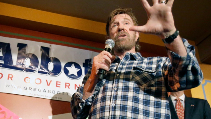 Πέθανε ο Τσακ Νόρις σε ηλικία 86 ετών