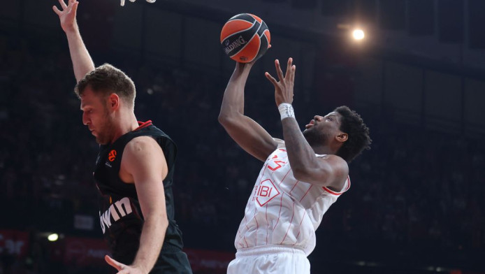 Διαθέσιμος για μεταγραφή ο Οτούρου - Η ρήτρα που τον φέρνει εκτός Χάποελ 