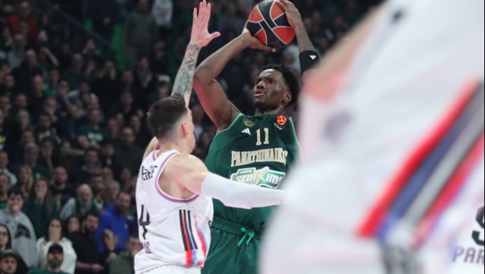 Ντίξον για τη φάση με Χέιζ-Ντέιβις: "Κανένα φάουλ, δεν τον αγγίζει" (Vid)