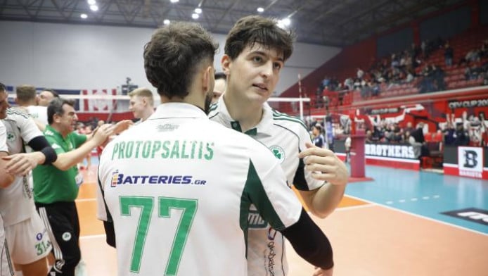 Οπαδοί του Ολυμπιακού έβριζαν τη νεκρή μητέρα του Ανδρεόπουλου