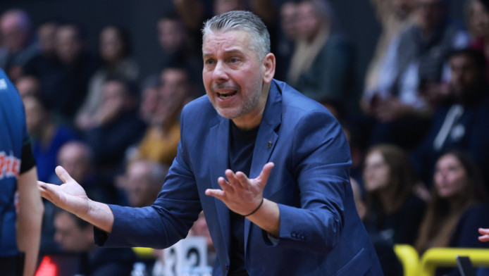 Ξέσπασμα Παπαθεοδώρου για τις 44 βολές της Μυκόνου