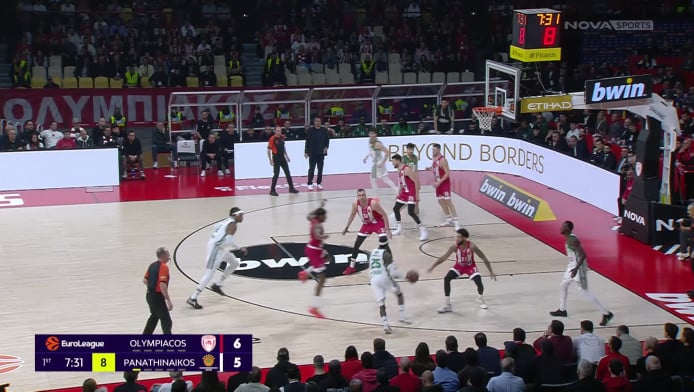 Φοβερό μπλοκ Μιλουτίνοφ - Επέμεινε και σκόραρε ο Χολμς (ΒΙΝΤΕΟ)