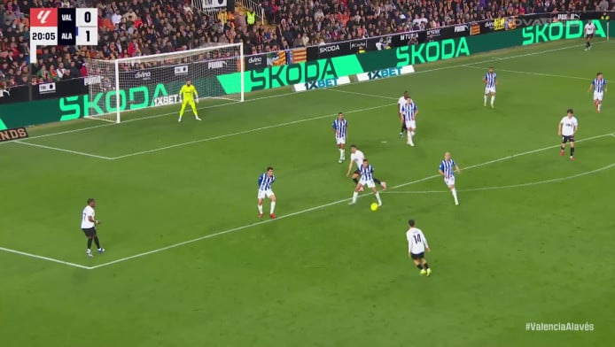 Επική ανατροπή η Βαλένθια με Αλαβές - Στο "Χ" η Σεβίλλη με Ράγιο (Hls)