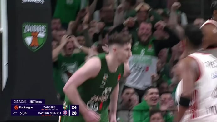 Αυτοκρατορικό κάρφωμα Τουμπέλις κόντρα σε όλη την άμυνα! (ΒΙΝΤΕΟ)