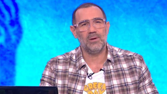 Ανακοίνωσε το τέλος των "Ράδιο Αρβύλα" ο Αντώνης Κανάκης 