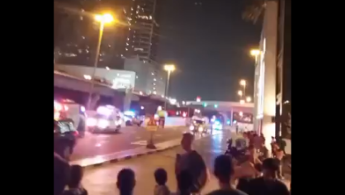 Ντουμπάι: Νεκρός οδηγός από θραύσματα ιρανικού πύραυλου (ΒΙΝΤΕΟ)