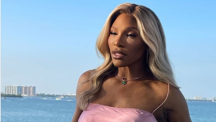 Η Σερένα Γουίλιαμς πόζαρε χωρίς σουτιέν (ΦΩΤΟ)