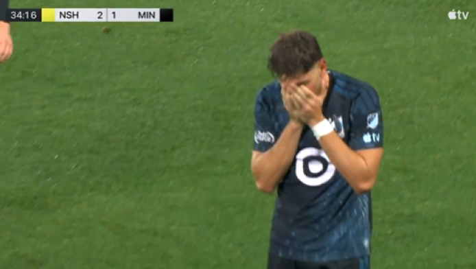 Σκόραρε γκολάρα και ξέσπασε σε κλάματα ο Τριάντης (ΒΙΝΤΕΟ)