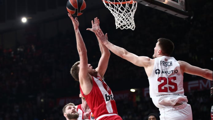 Δεν χάνει ούτε στην κακή του μέρα ο Ολυμπιακός, σίγουρος στην 4αδα! (Vid)