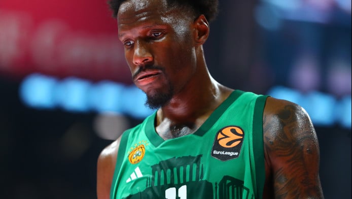 Ο Χέιζ-Ντέιβις απάντησε στο "κράξιμο" με επικό τρολάρισμα μετά τη Μονακό! 