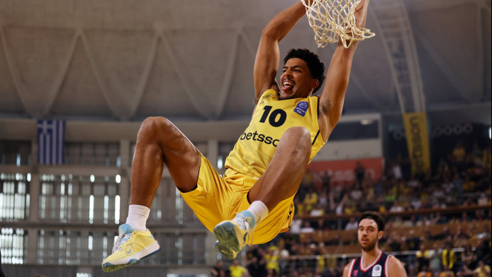 Ο Άρης έριξε τον Πανιώνιο στην Α2 με... αύρα Γκάλη και Αντετοκούνμπο (Vid)