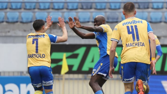 Σάββατο του Λαζάρου αναστήθηκε και ο Αστέρας - 3άρα στην ΑΕΛ Novibet (Vid)