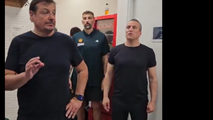 Το μυαλό του Αταμάν στη Βαλένθια - Τι είπε στα αποδυτήρια (ΒΙΝΤΕΟ)