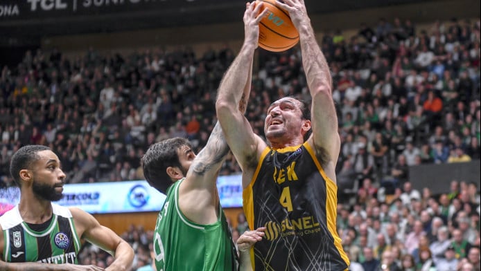 Το βίντεο με τα σφυρίγματα υπέρ της Μπανταλόνα - Έτσι έχασε η ΑΕΚ