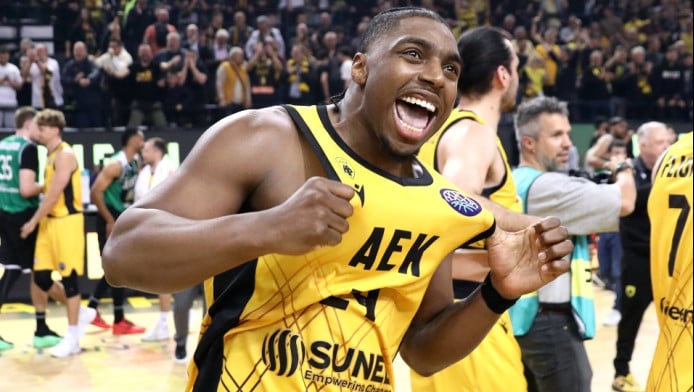 Ατακάρες Μπάρτλεϊ μετά την πρόκριση της ΑΕΚ: "Μόνο τότε θα χαλαρώσω"!