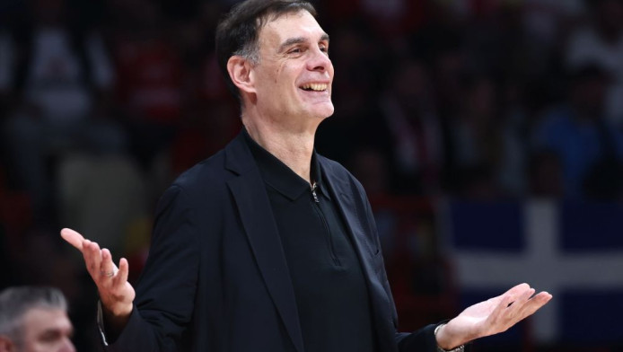 Η απίστευτη απορία του Μπαρτζώκα στην άδεια αίθουσα Τύπου της Σόφιας!