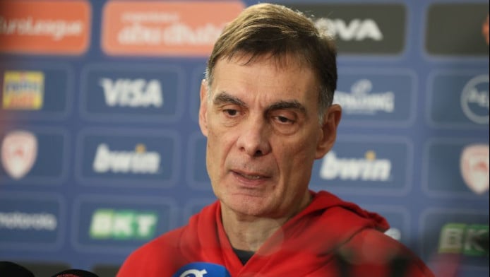 Αποκάλυψη Μπαρτζώκα για δύο απουσίες Ολυμπιακού - Απάντησε στα σενάρια