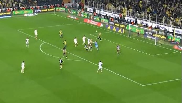 Πώς το έκανε αυτό; Έξοδος στο πέναλτι για τον Έντερσον (ΒΙΝΤΕΟ)