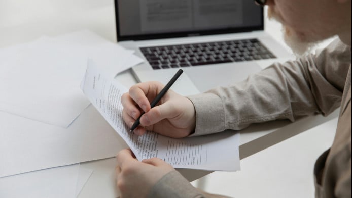 Τα στοιχεία που θα δουν στο βιογραφικό σου τα πρώτα 30 δευτερόλεπτα