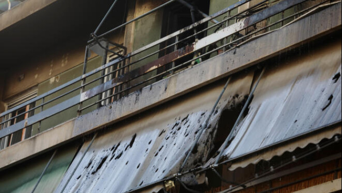 Φωτιά σε διαμέρισμα στον Κολωνό: Δύο άνθρωποι νεκροί - Ήταν αδέλφια