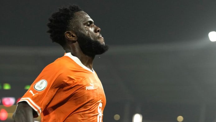 Ανατροπή με Κεσιέ: "Πιο μπροστά από ΑΕΚ ο ΠΑΟ, μίλησε με παίκτη"