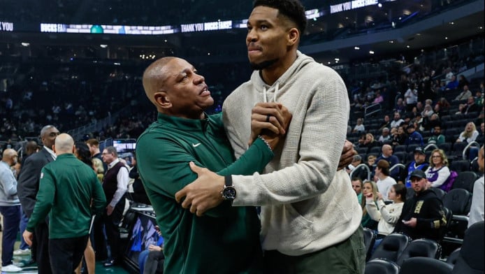 Έκπληκτος ο Γιάννης με την αποχώρηση Ρίβερς: "Είναι σοκ για εμένα"