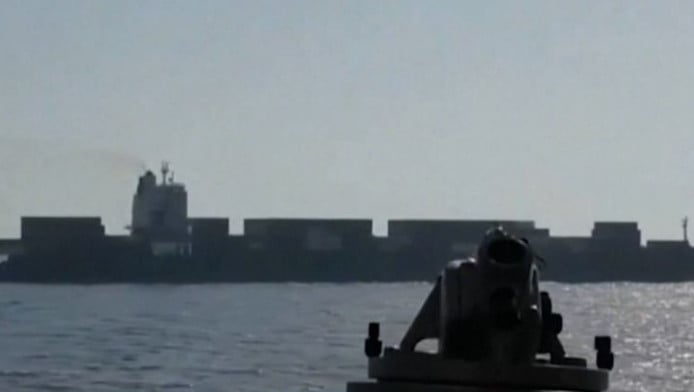 Χτυπήθηκε φορτηγό πλοίο γνωστού Έλληνα εφοπλιστή ανοιχτά του Ομάν