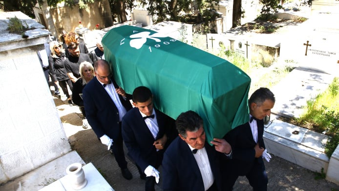 Κηδεύτηκε με σημαία του Παναθηναϊκού ο Γονιός (ΦΩΤΟ)