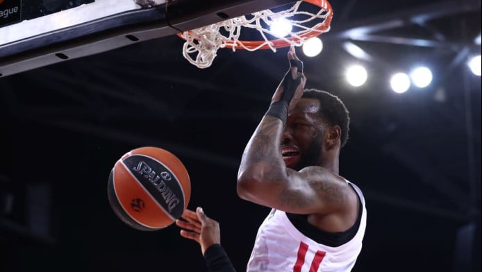 Χολ για το μυστικό του Ολυμπιακού - “Το απολαμβάνουμε…”