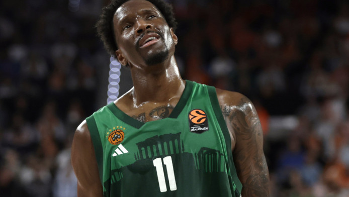 Vlog Παπαβασιλείου: Με λάθος τακτική ο Αταμάν - Απελπιστικά μόνος ο Ντέιβις