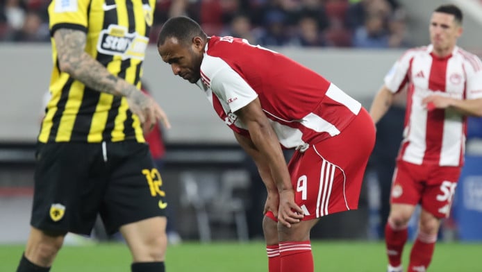 Σταματέλος: "Πολλά χρόνια πίσω η εμφάνιση Ολυμπιακού, δεν φτάνουν τα λόγια"