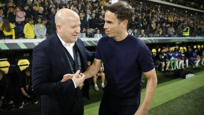 Προπονητής Ράγιο: "Ανώτερη η ΑΕΚ, έπρεπε να περάσει"!