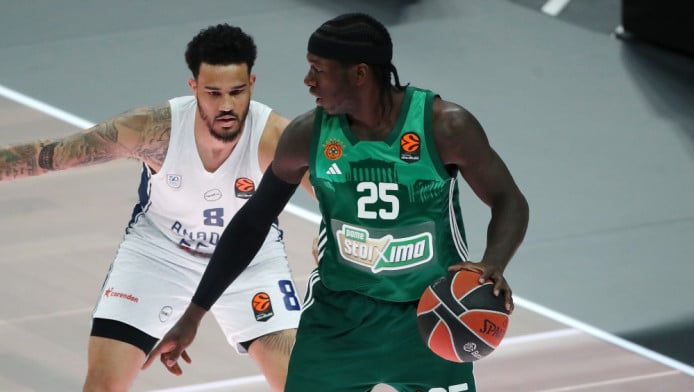 "Κάνει ακριβώς αυτό που χρειάζεται ο Ναν - Αχάμπαρος Ρογκαβόπουλος"