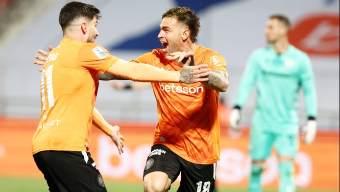 Το θρίλερ στο 90λεπτο, οι φωνές με το VAR και το χρυσό πέναλτι του ΟΦΗ (HL)