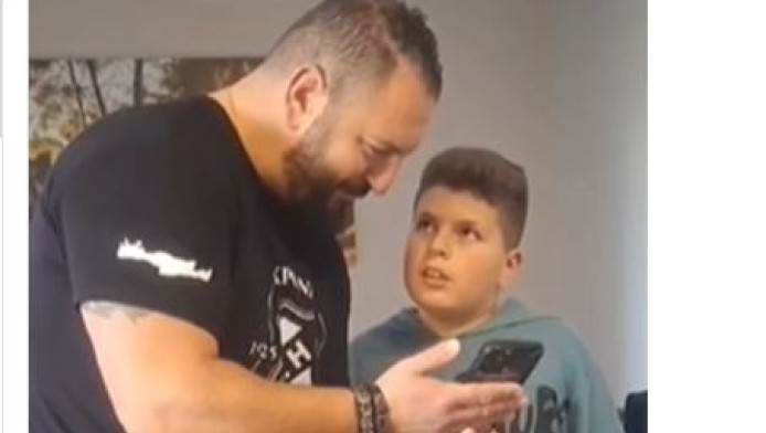 Πιτσιρικάς του ΟΦΗ κλαίει όταν βλέπει το εισιτήριο για τον τελικό!