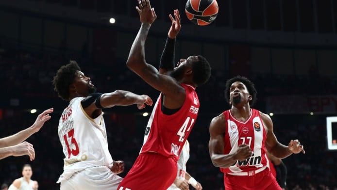 Η πρόβλεψη Μονέκε για Ολυμπιακό - “Το χειρότερο δυνατό…” (Vid)