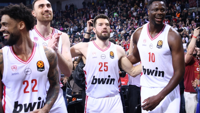 Παίκτης του Ολυμπιακού αναχωρεί για Αρμάνι - 1,7 εκατ. συμβόλαιο! (ΦΩΤΟ)