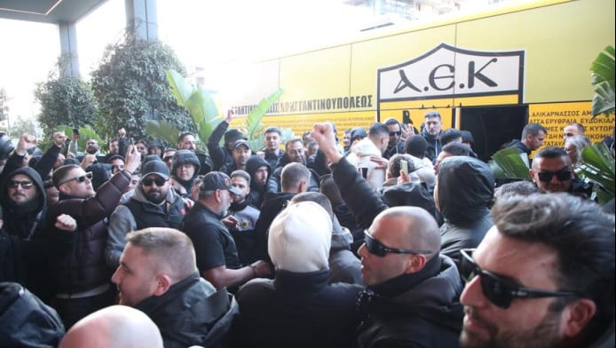 Στο ξενοδοχείο της ΑΕΚ ο κόσμος - "Ντόπες" πριν τον Ολυμπιακό (ΦΩΤΟ)