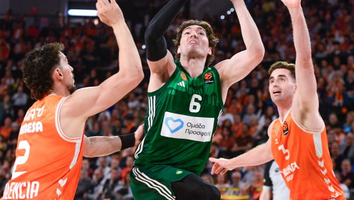 "Ναυάγιο" και πισωγύρισμα Παναθηναϊκού - Αντίο στα όνειρα για τετράδα (Vid)